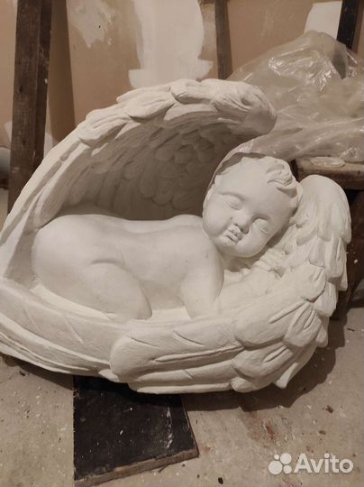 Ангел, скульптура. Большой. Спящий ангел