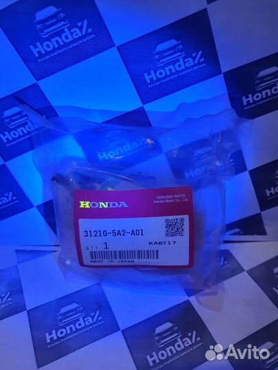 Щёткодержатель Honda Accord 9 IX 2.4