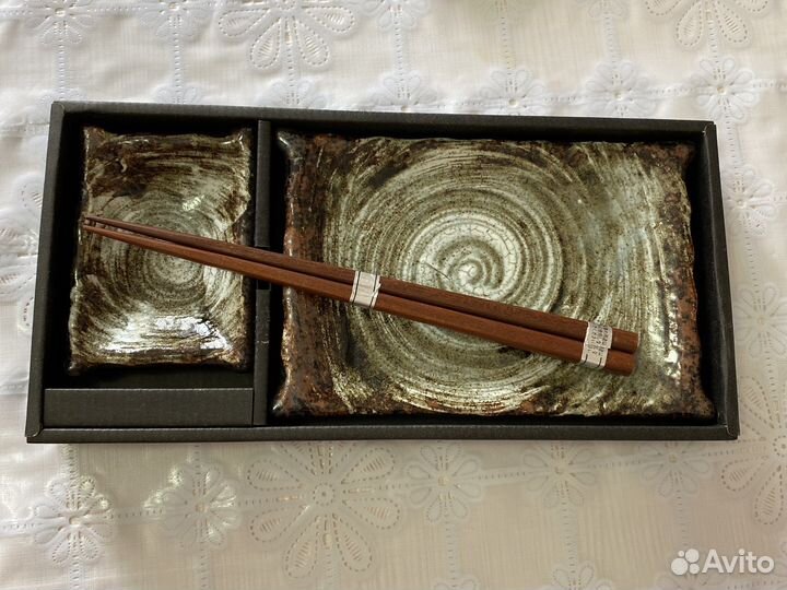 Подарочный набор посуды для суши новый