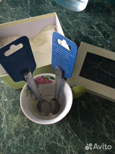 Чашка новая в упаковке и ложки