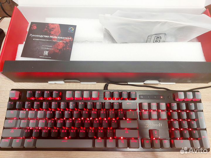 Клавиатура bloody B820R RGB-качественная механика