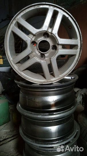 Bridgestone Blizzak MZ-03 265/65 R16