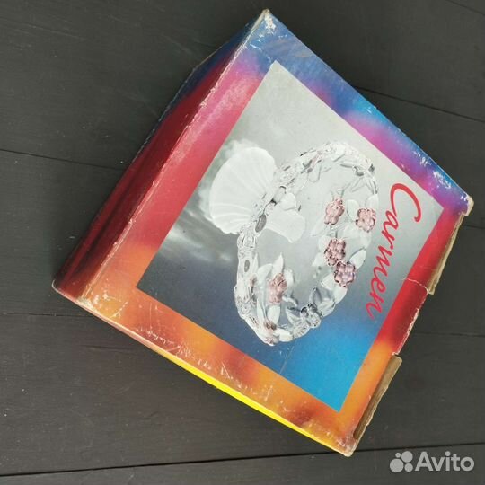 Конфетница на ножке стекло