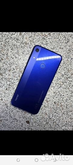 Honor 8a