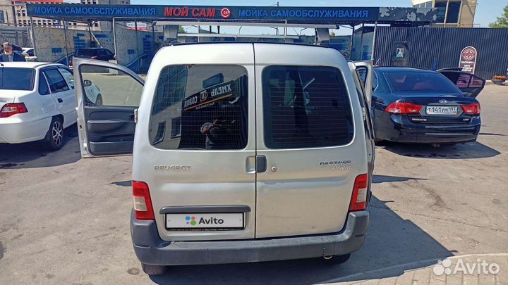 Peugeot Partner 1.4 МТ, 2008, 283 000 км