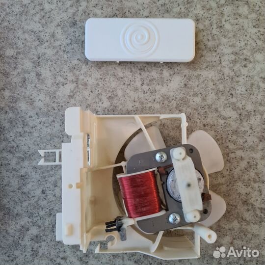 Микроволновая печь LG MS2042 на запчасти