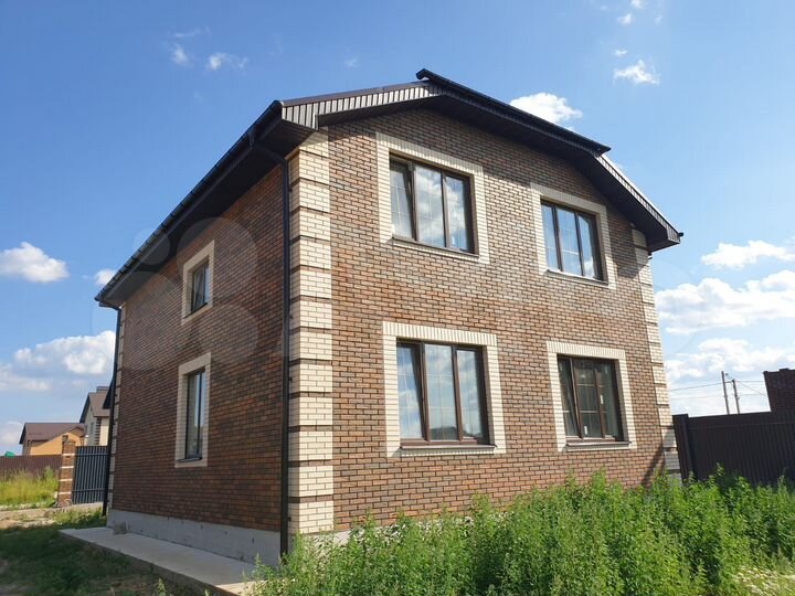 Дом 160 м² на участке 6 сот.