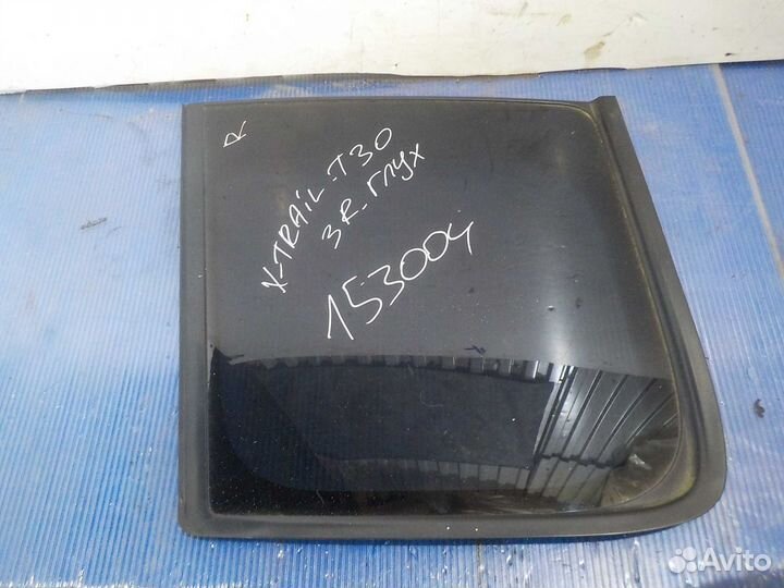 Стекло nissan xtrail T30 заднее правое