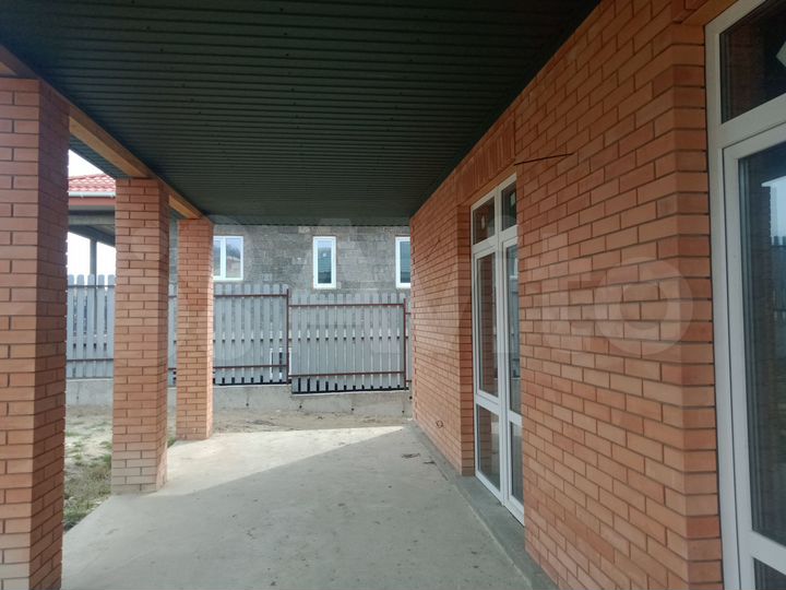 Дом 93 м² на участке 5,5 сот.