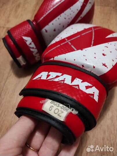 Боксерские перчатки Ataka б/у 6 oz