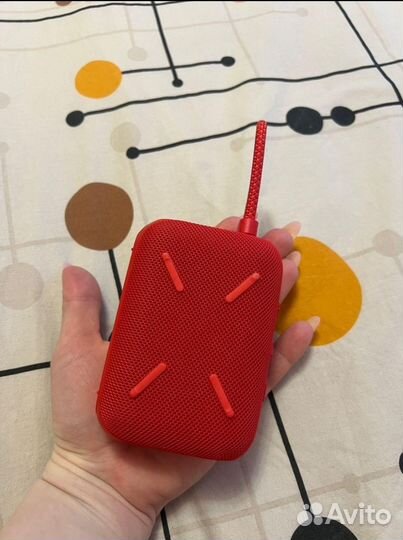 Портативная колонка
