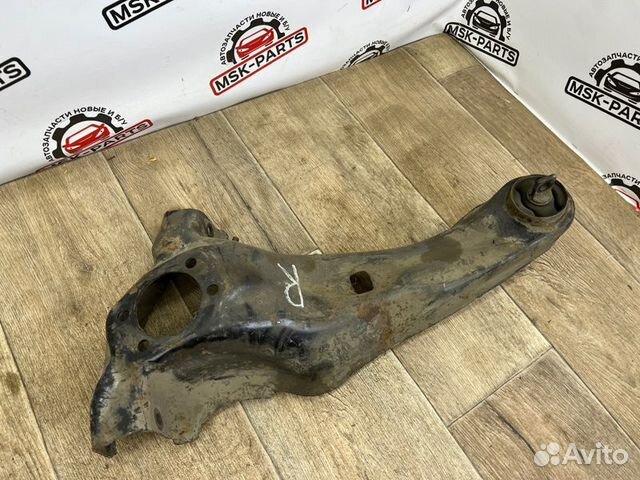 Рычаг продольный задний правый Mitsubishi Lancer