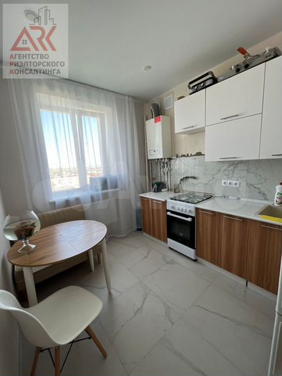 2-к. квартира, 56,3 м², 6/6 эт.