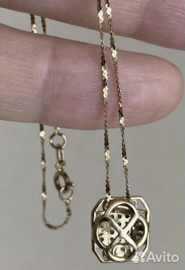 Золотой кулон с бриллиантами на цепочке. 14К