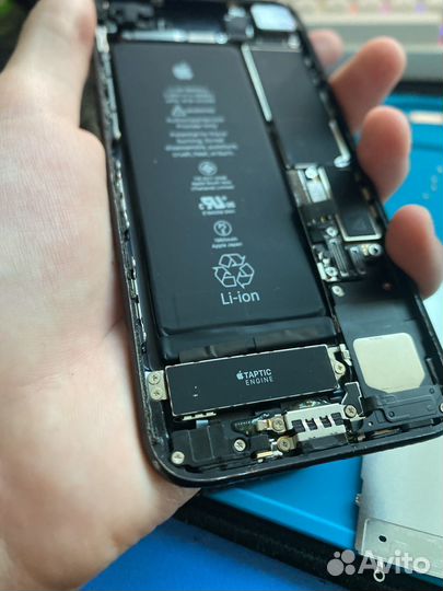 Выездной ремонт iPhone с гарантией