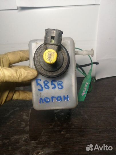 Главный тормозной цилиндр Renault Logan LS0 K7J