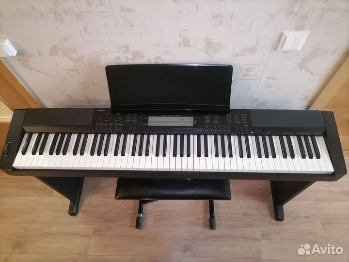 Цифровое пианино Сasio с банкеткой