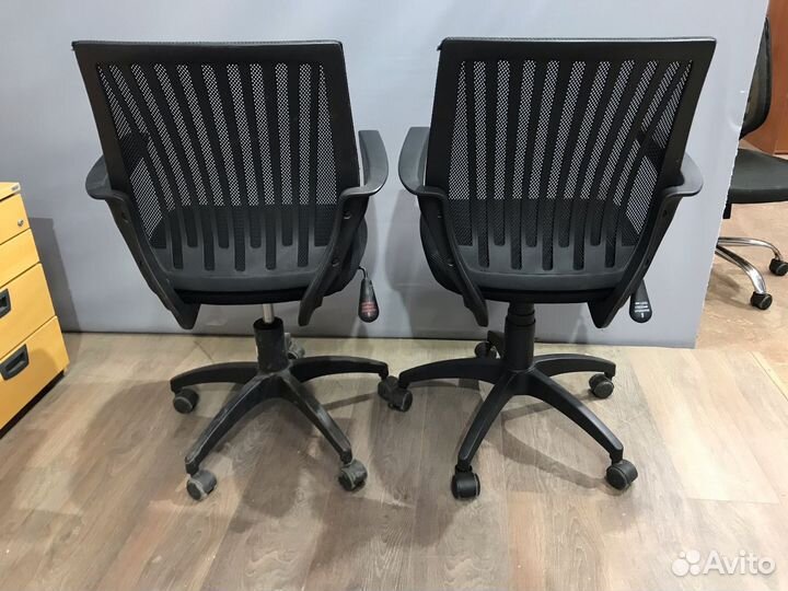 Компьютерное кресло