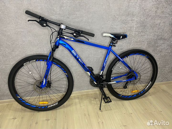 Stels Navigator 590v 18 рама новый