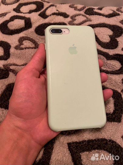 Мобильные телефоны