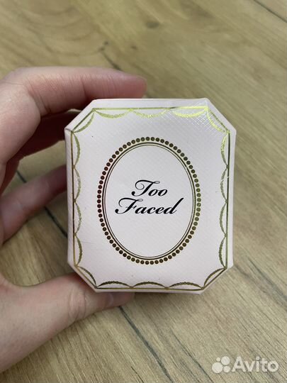 Too faced хайлайтер Dimond