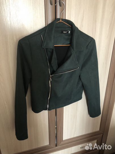 Костюм женский