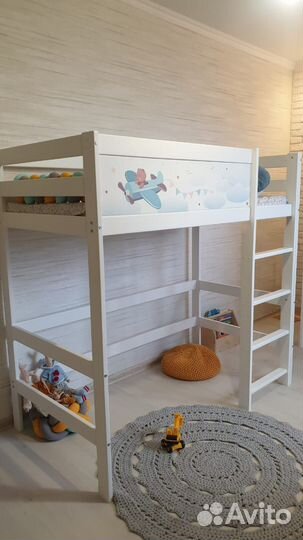 Детская кровать с чердаком