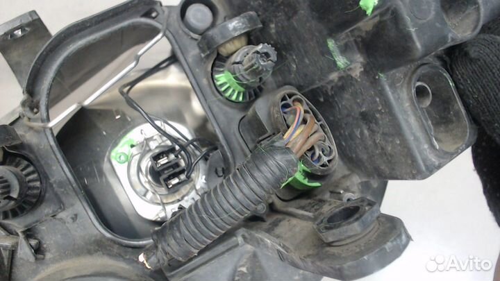 Фара (передняя) Seat Ibiza 4, 2009