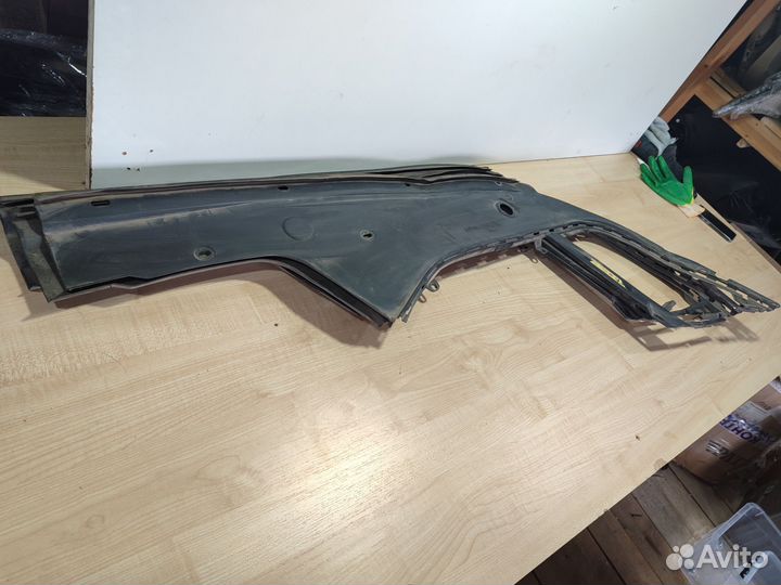 Пластик моторного отсека BMW 7F01, 02