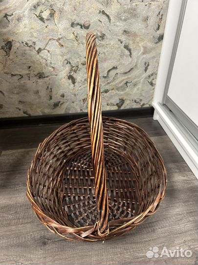 Корзина очень большая