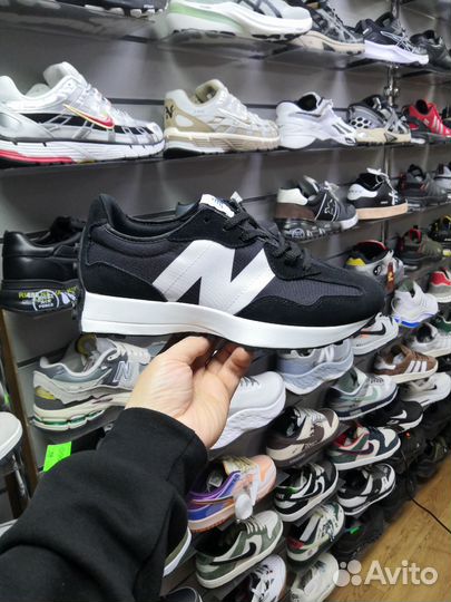 Кроссовки New balance 327 черные