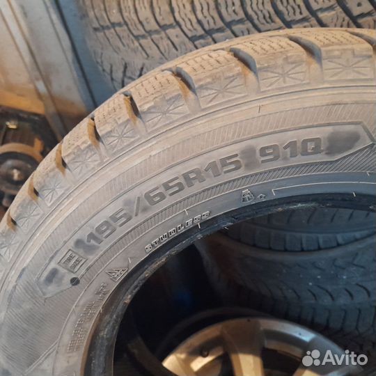Dunlop SP Winter Maxx WM01 195/65 R15 19Q