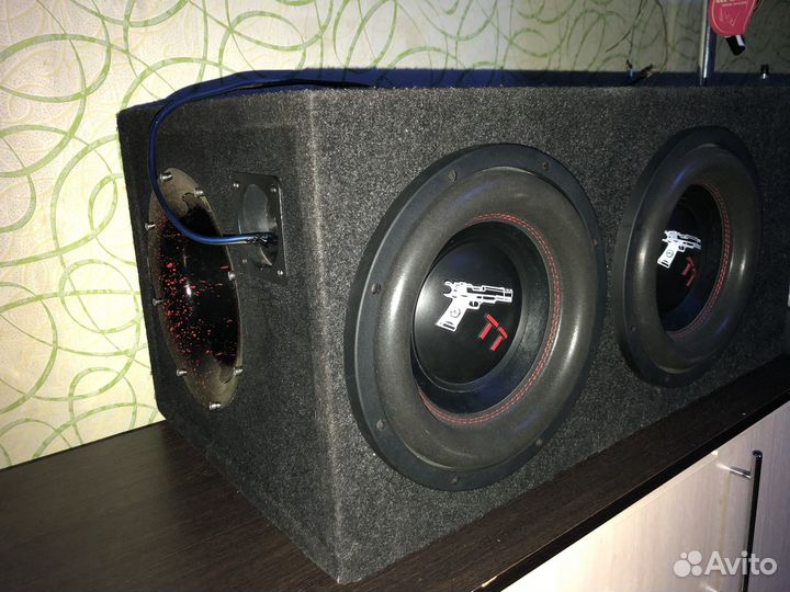 Сабвуфер с усилителем
