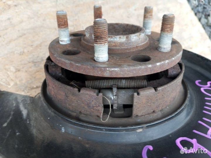 Кулак поворотный задний правый Hyundai Sonata YF