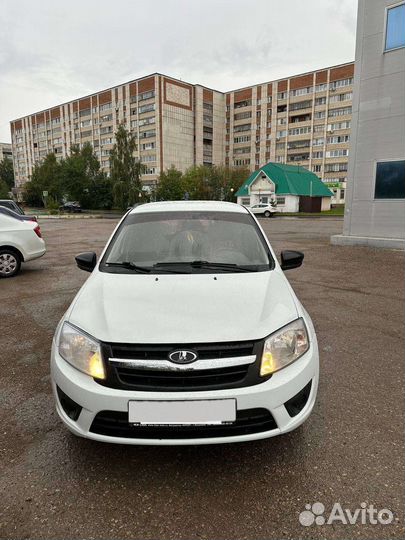 LADA Granta 1.6 МТ, 2015, 185 000 км