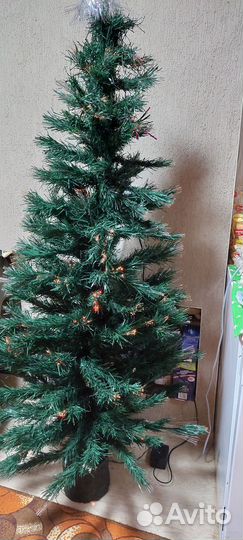 Елка искусственная светящаяся