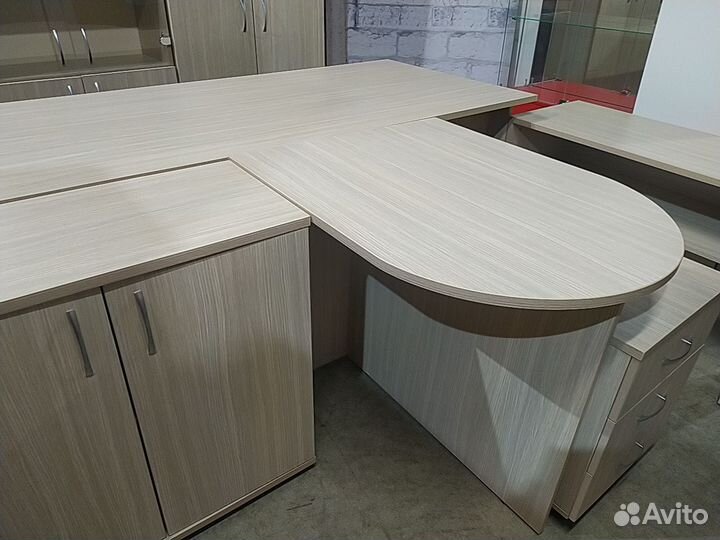 Кабинет руководителя Лидер (дуб феррара). Новый