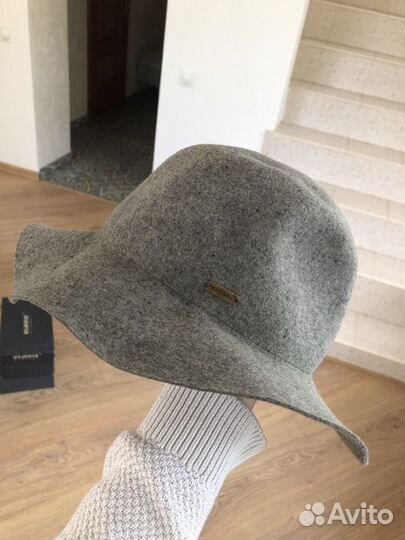 Шляпа женская