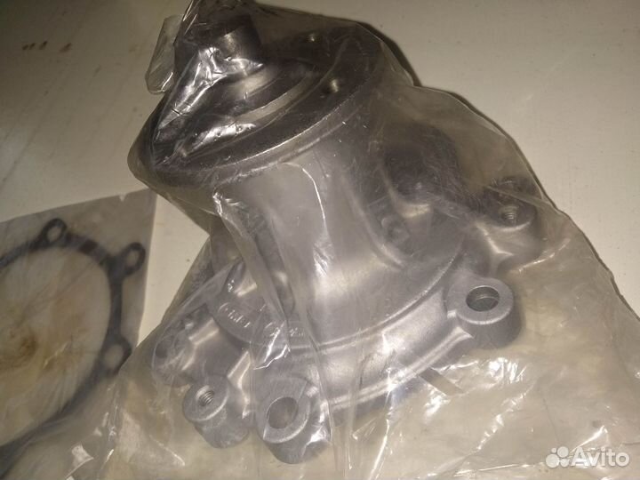 Помпа Toyota GWT-61A