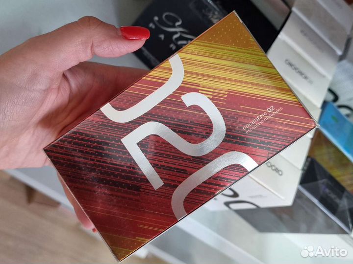 Escentric Molecules 02 Европа