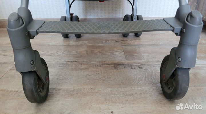 Коляска Maclaren Quest (Макларен Квест)