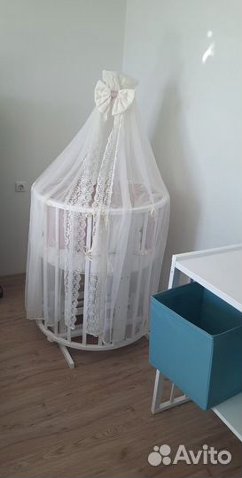 Детская кроватка с маятником круглая 8в1