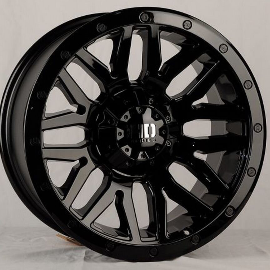 Powcan Y5369 : 8x17 6*139,7 Et:15 Dia:77,8 black matt