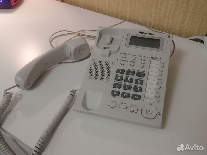 Стационарный телефон panasonic