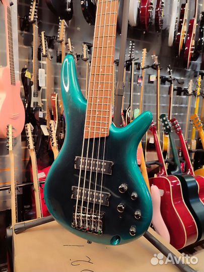 Ibanez SR305E-CUB - бас гитара (новая)