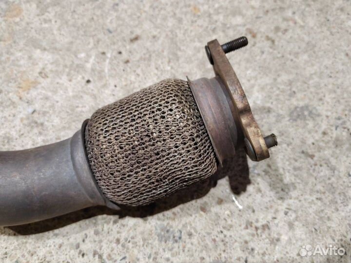 Труба приемная глушителя Audi A4 B8/8K 2008