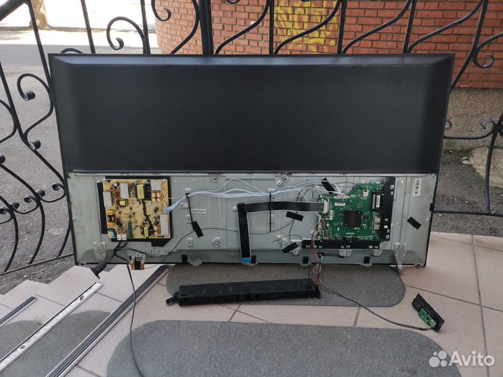 Телевизор Haier LE49K6500U (По запчастям)