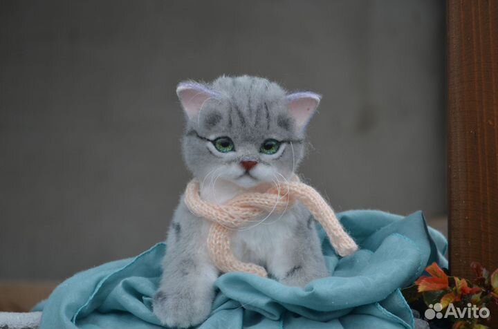 Игрушка ручной работы. Котёнок