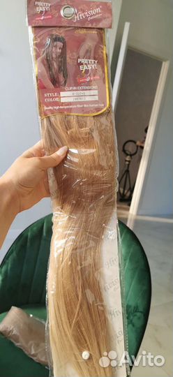 Искусственные волосы на заколках, светло-русые