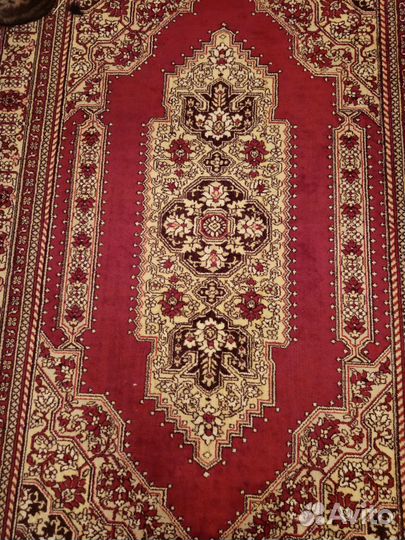 Ковер шерстяной 2 на 3 бу